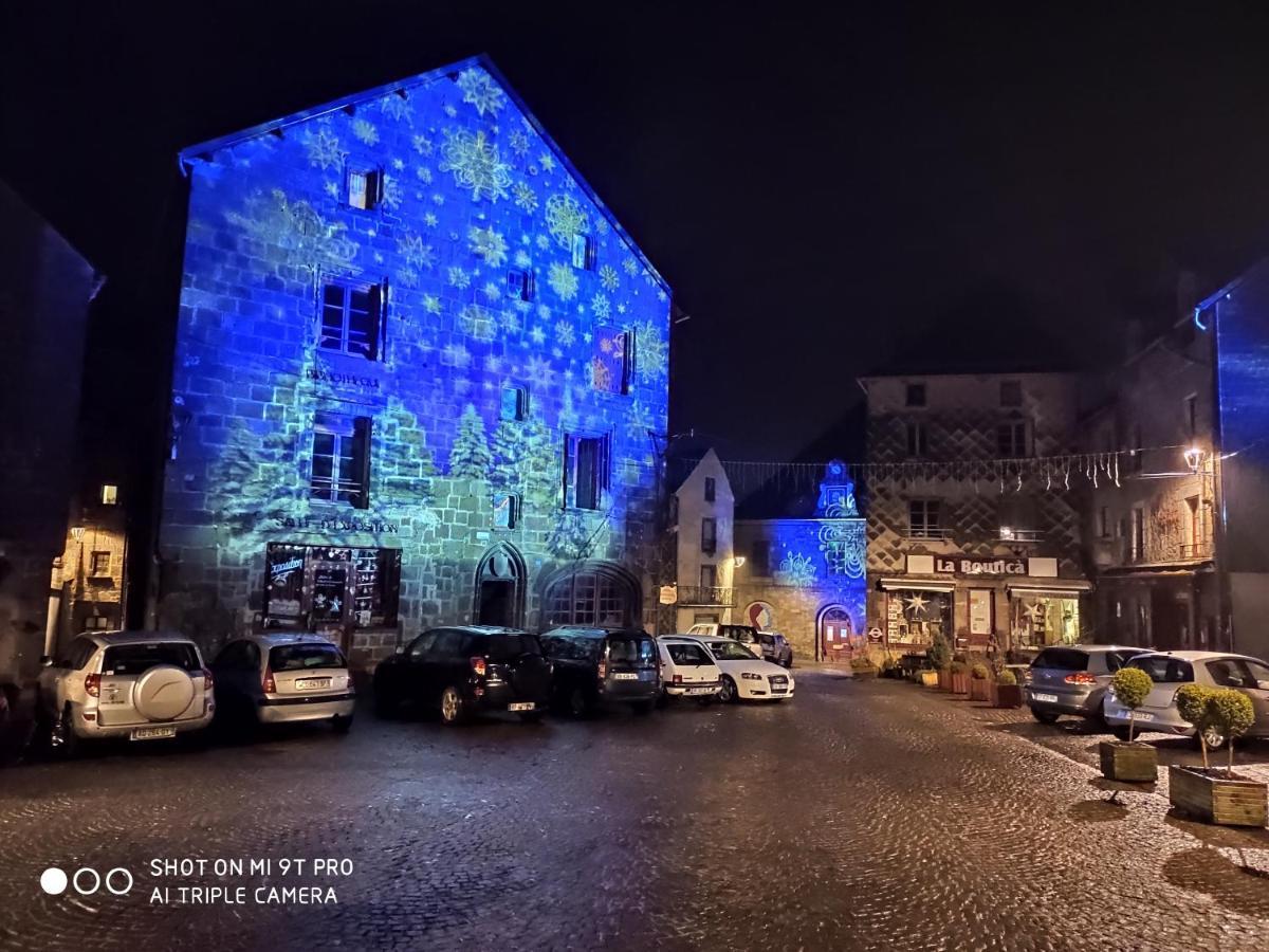 Grande Maison Dans La Cité Médiévale De Casa vacanze *