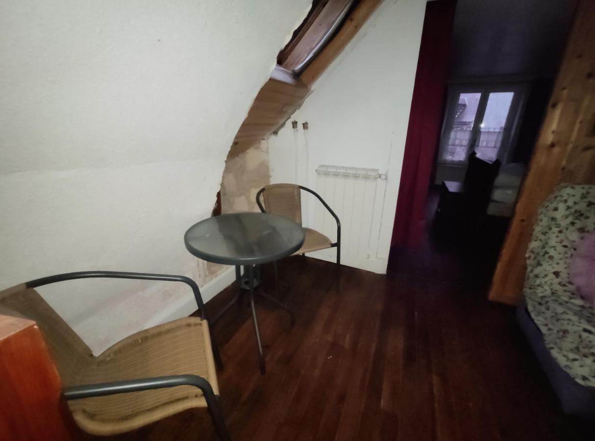 Grande Maison Dans La Cité Médiévale De Casa vacanze